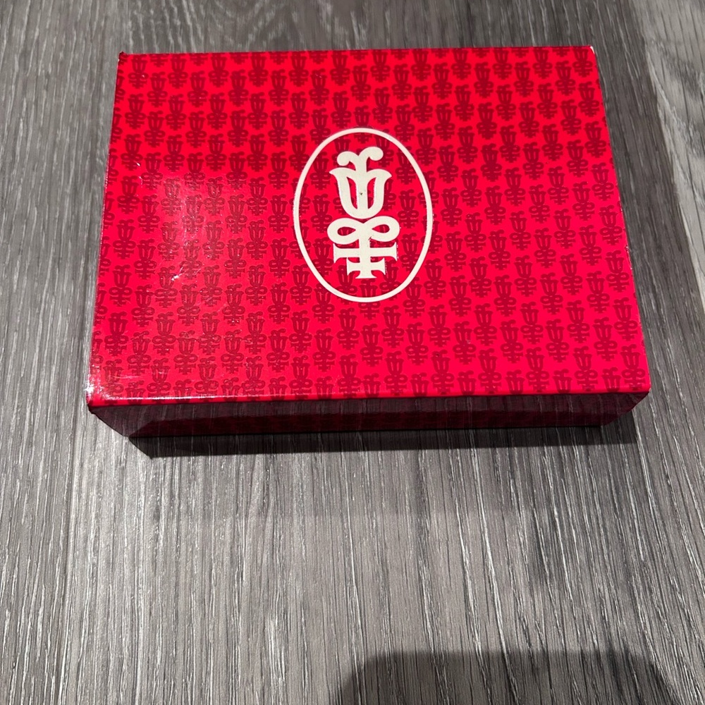 Lladro Red Key & Card Holder